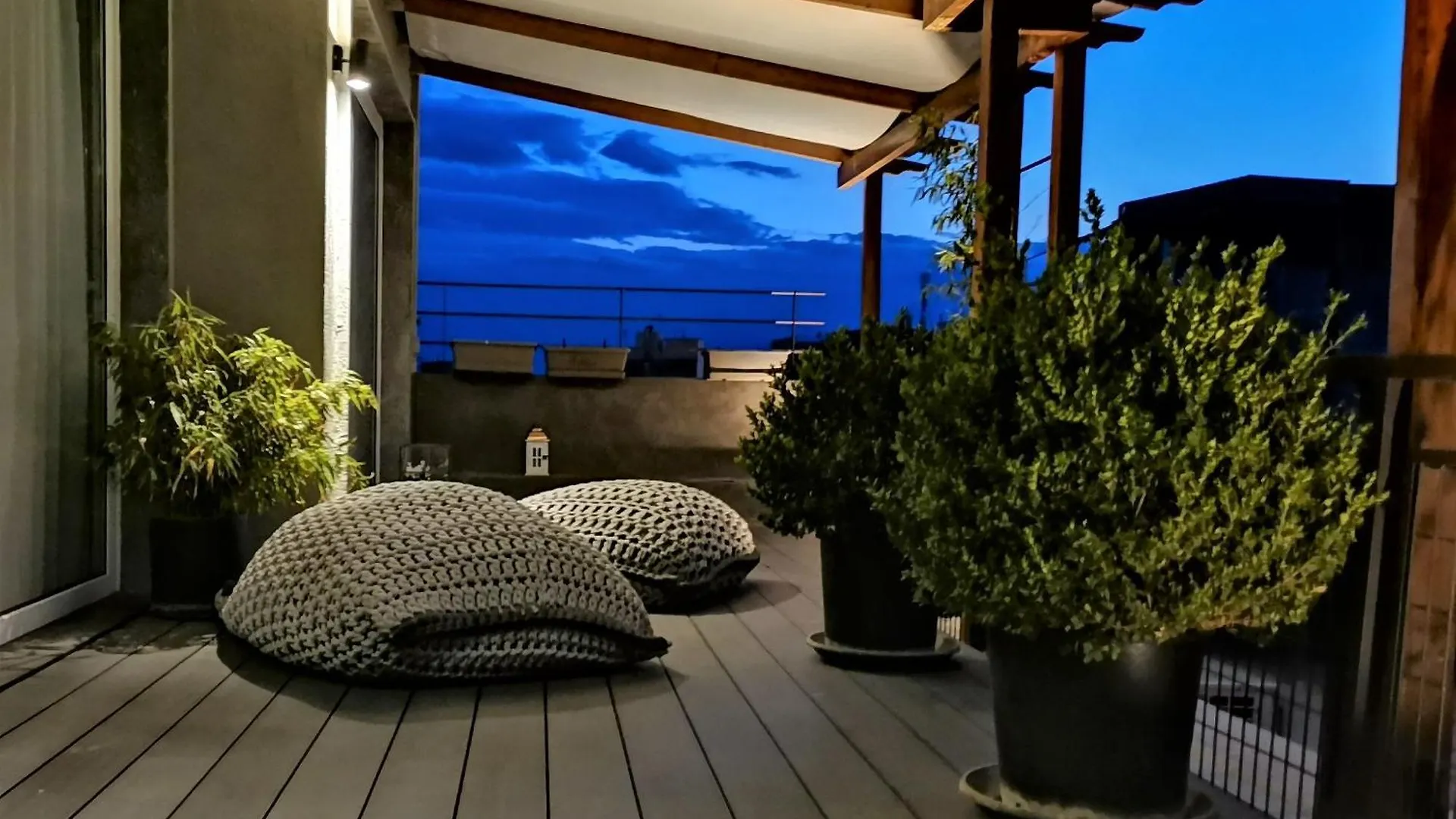 Stylish Loft Downtown Lägenhet Thessaloníki